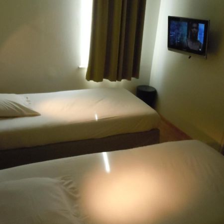 Готель Ibis Styles Amiens Cathedrale Екстер'єр фото
